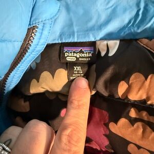 Patagonia reversible Light Blue Jacket with Multicolor Lining